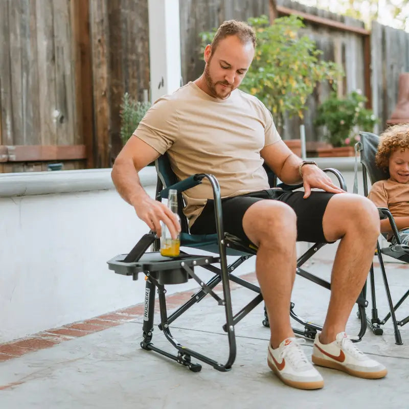 Freestyle Rocker™ with Side Table - Essential Set