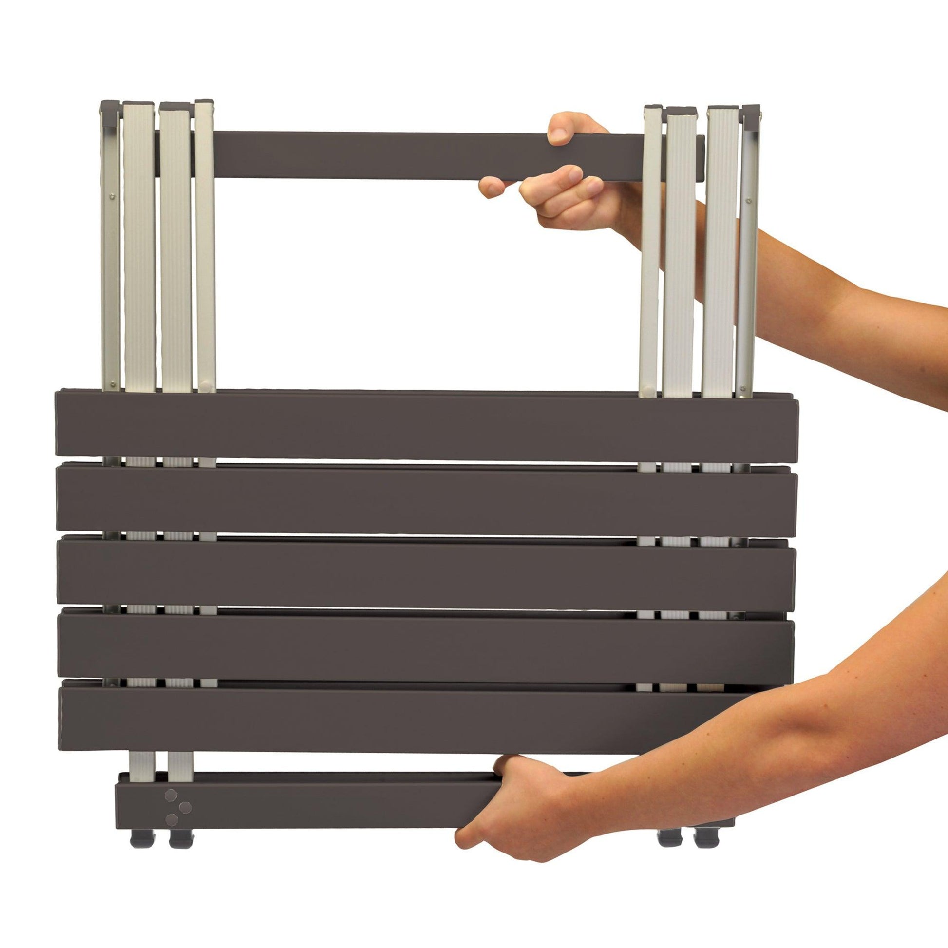 Compact Camp Table 25™ - Easy Choice