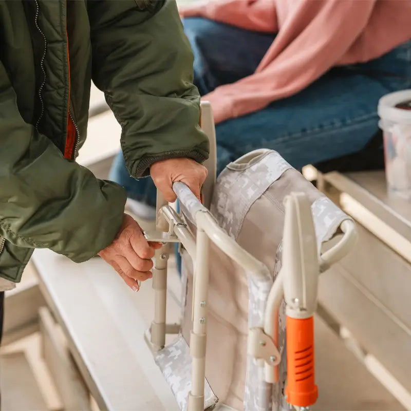 Stadium Rock-Cliner™ - Smooth Support